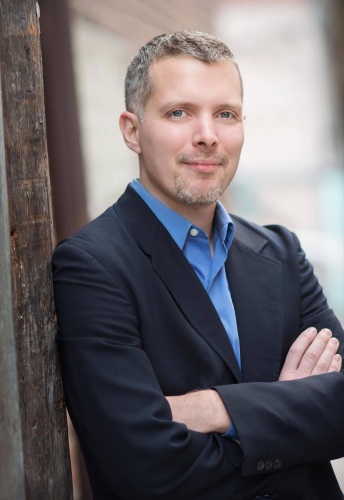Professor H. Luke Shaefer headshot.