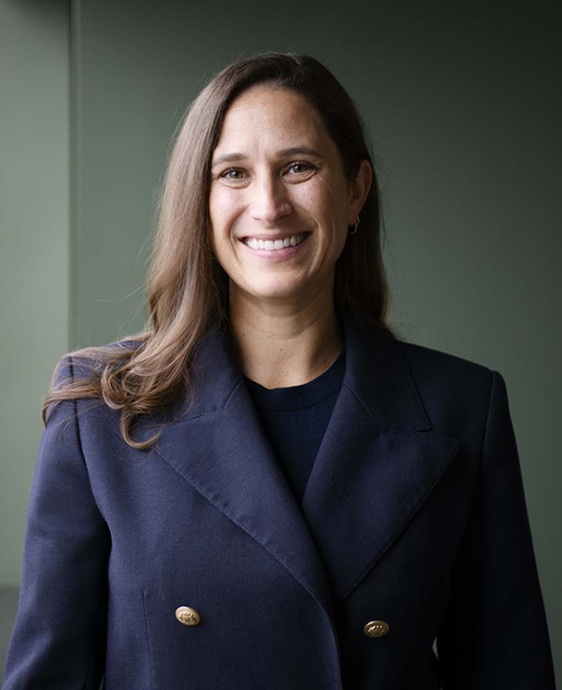 Sarah Favaro headshot.