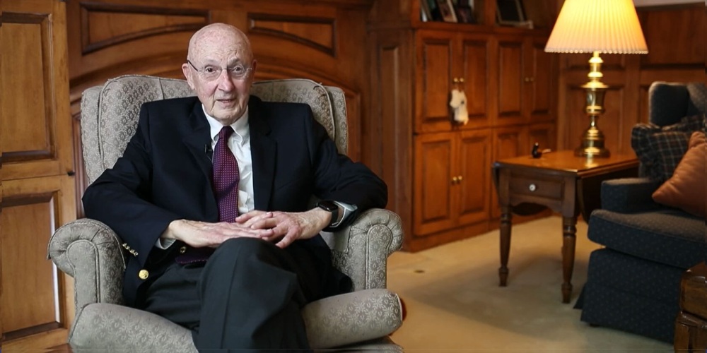 William Piper headshot.